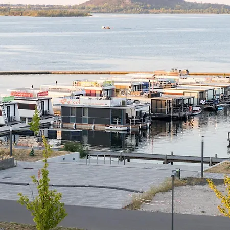 Πλωτό κατάλυμα Hausboot El-sol Braunsbedra