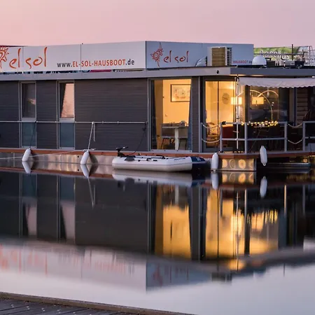 Botel Hausboot El-sol