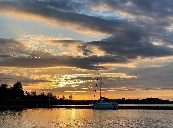 Bådhotel Hausboot El-sol *