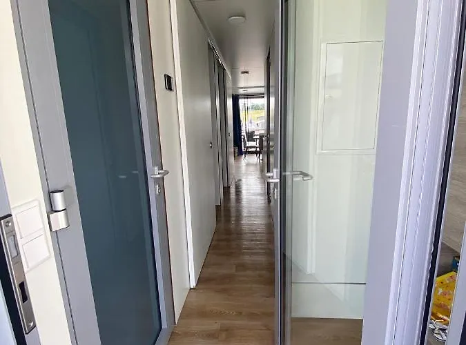 Hausboot El-sol Bådhotel Braunsbedra