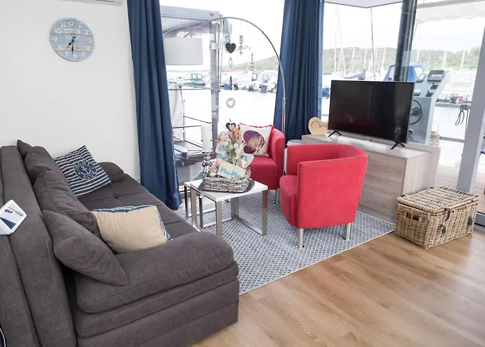 Hausboot El-sol Bådhotel *