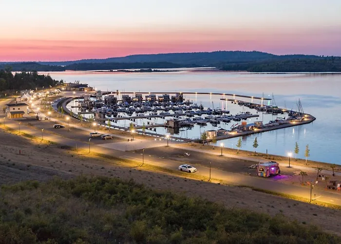 Hausboot El-sol Braunsbedra